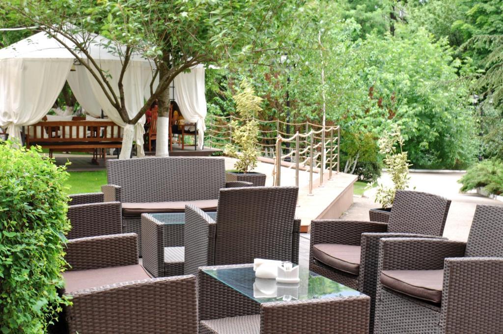 אודסה Viktoria Hotel מראה חיצוני תמונה