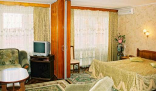 אודסה Viktoria Hotel מראה חיצוני תמונה