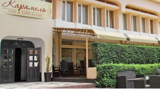 אודסה Viktoria Hotel מראה חיצוני תמונה